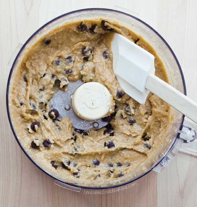 Raw Cookie Dough – To Eat With A Spoon!