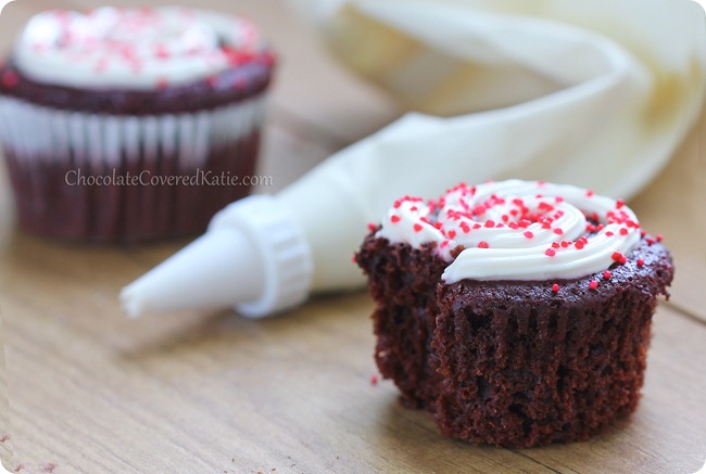 healthy red velvet cupcakes