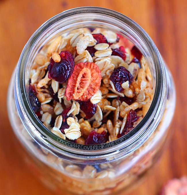 Healthy granola recipe you can make in different flavors that can be oil-free, gluten-free, dairy-free, & completely free of refined sugars. Recipe here: http://chocolatecoveredkatie.com/2015/04/09/low-fat-granola/