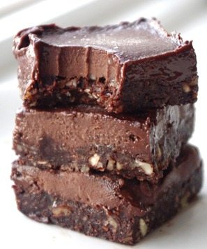 Secretly healthy chocolate fudge squares that taste like candy bars. http://chocolatecoveredkatie.com/2013/02/15/healthy-eatmore-fudge-chocolate-bars/