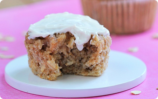 Oatmeal Muffins